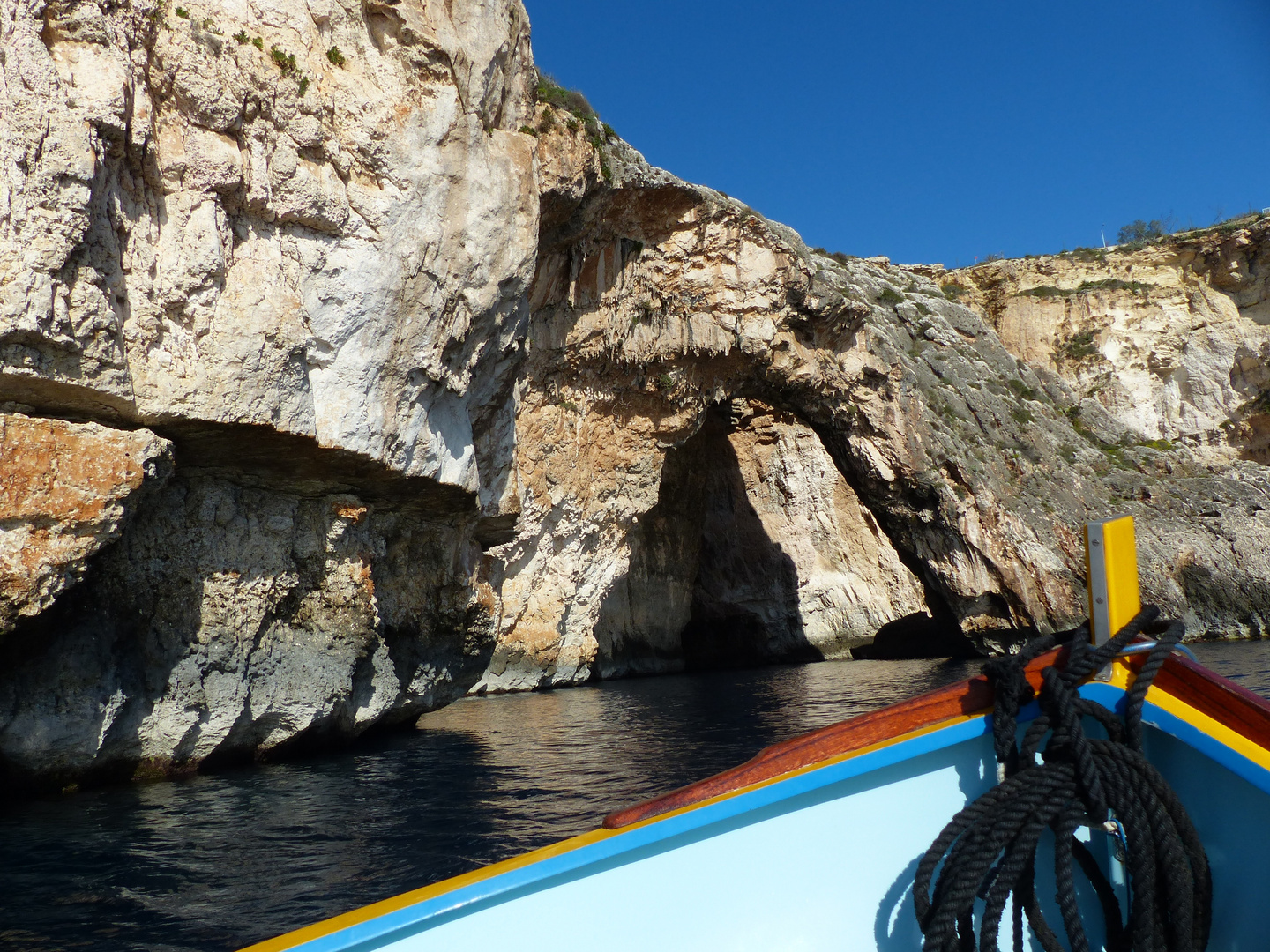 Bootsfahrt zur "Blauen Grotte"