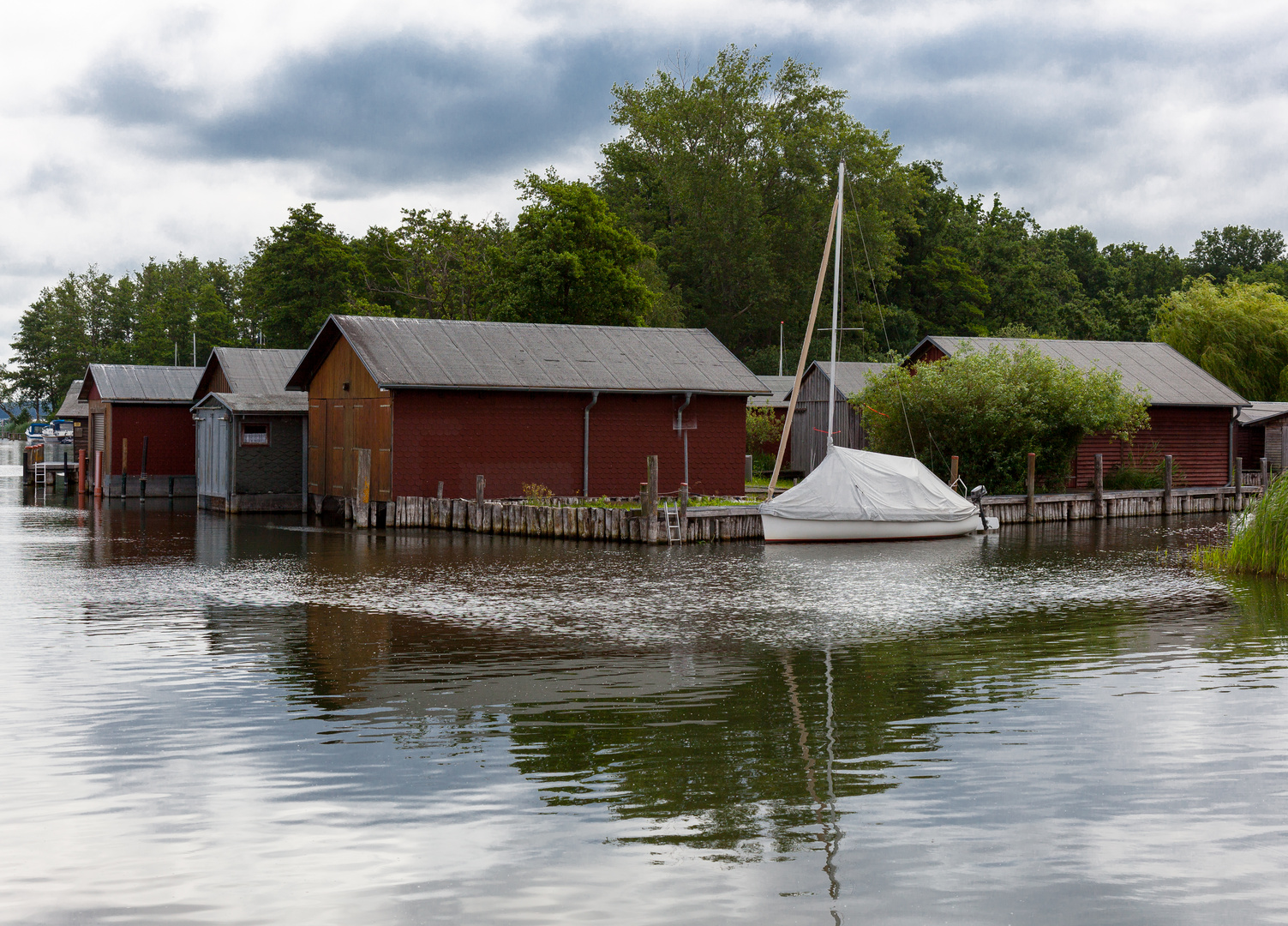 Bootshäuser am Plauer See