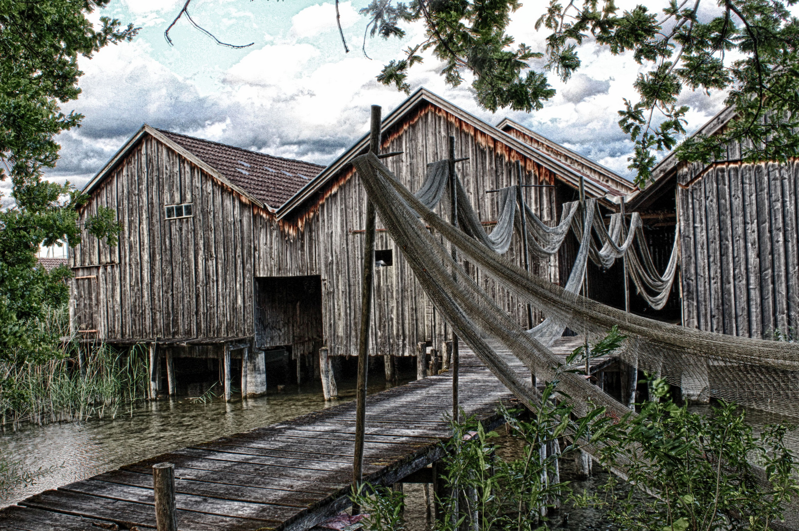 Bootshäuser am See