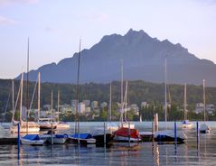 Bootshafen am Churchill Quai ...