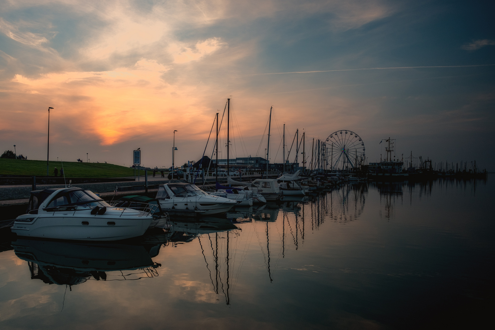 Bootshafen in Bensersiel