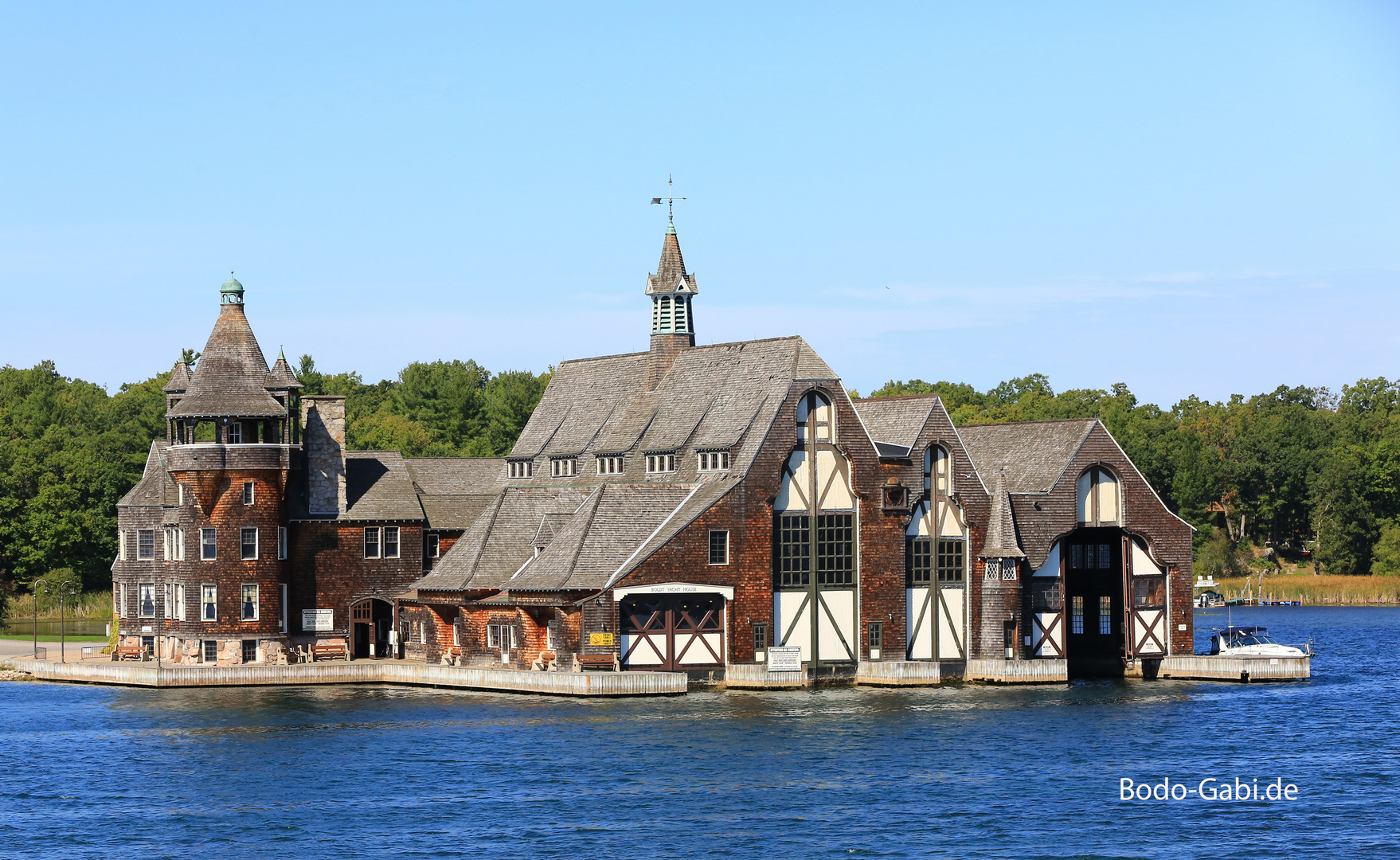 Bootshaus von Boldt Castle