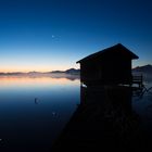Bootshütte im Sonnenaufgang