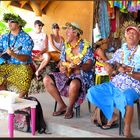 Bora Bora Singing