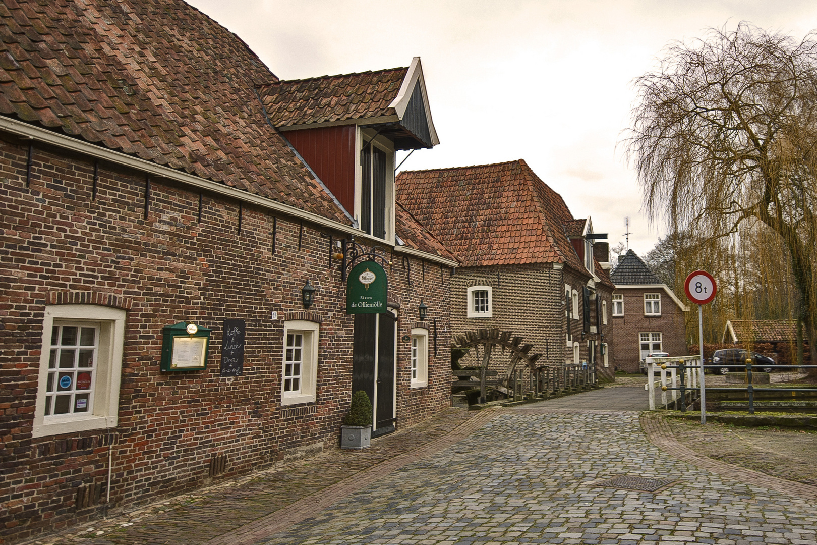 Borculo - Lange Molenstraat - Water Mill "De Stenen Tafel"