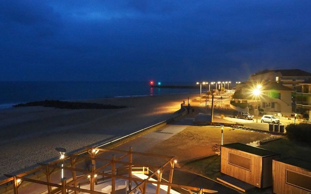 Bord de mer à Capbreton la nuit