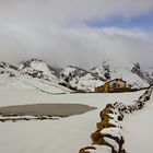 BORDAS DEL PORTILLO DE LA SIA ( CANTABRIA). Dedicada a LLUIS Mª. MONNE MUNOA.