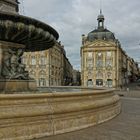 Bordeaux 2015 - Brunnen am "Placé de bourse"