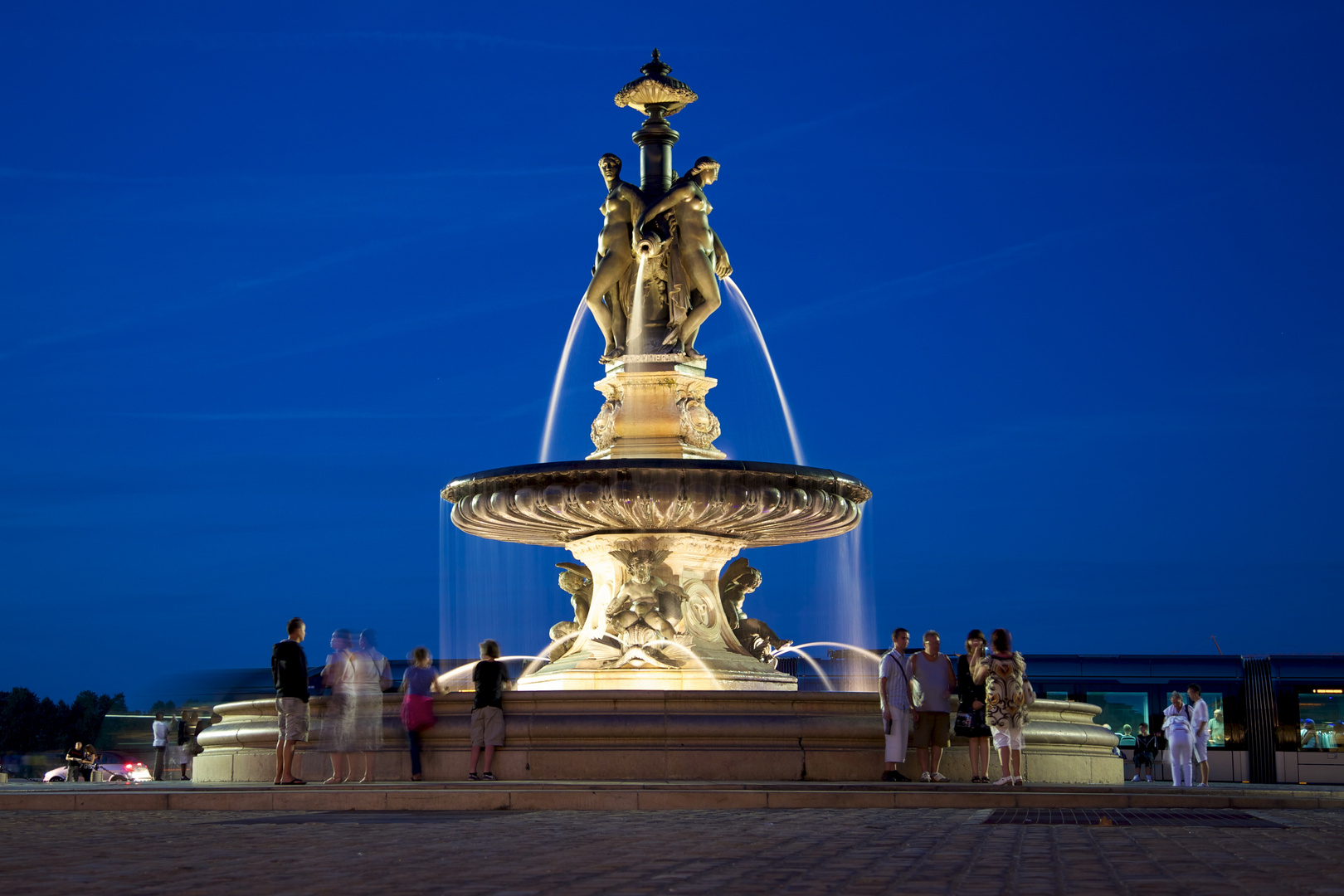 Bordeaux by Night