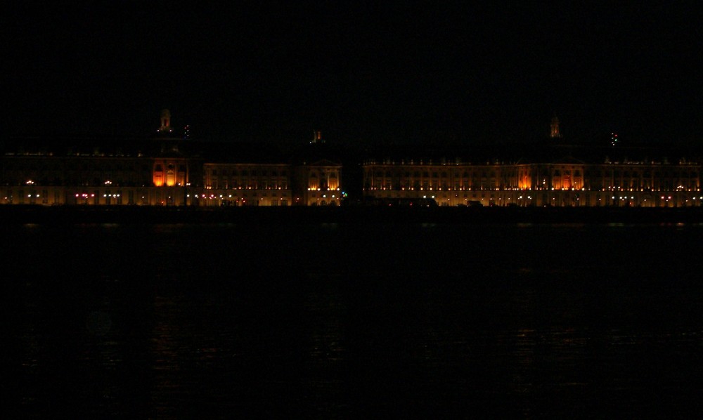 BORDEAUX PLACE DE LA BOURSE mi city