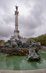 Bordeaux - Place des Quinconces - Monument aux Girondins - 05
