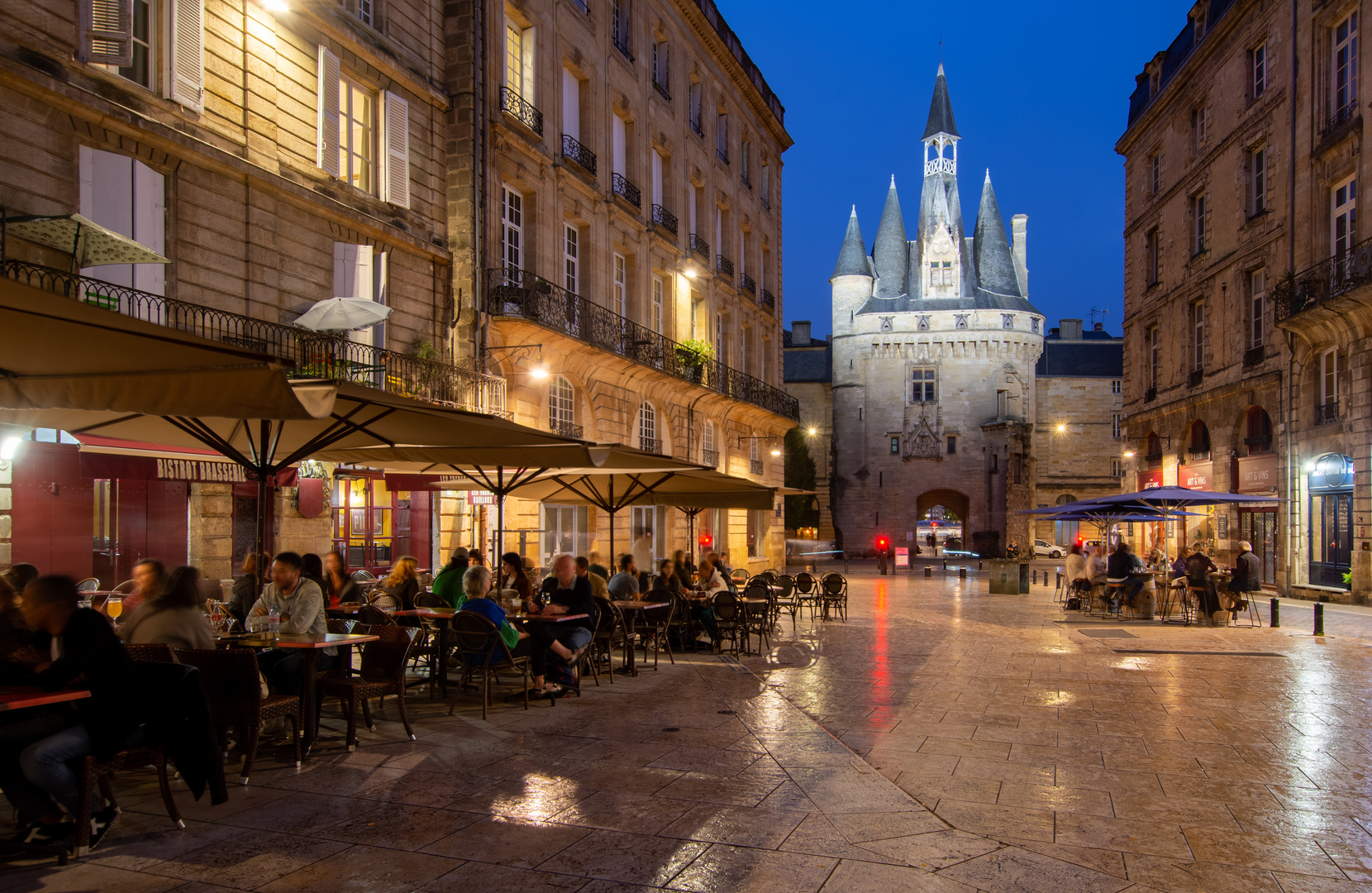 Bordeaux - Place du Palais - Porte Cailhau - 05