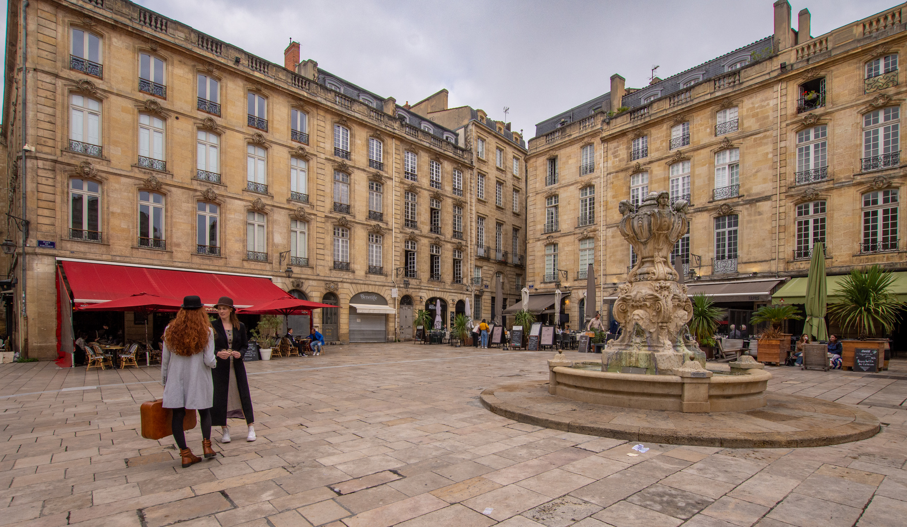 Bordeaux - Place du Parlement - 07