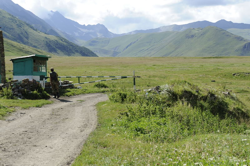 border to south ossetia