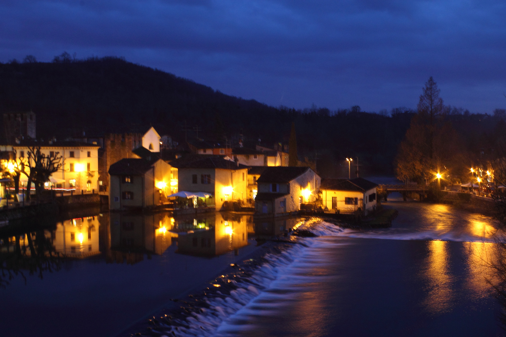 Borghetto by night