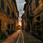 Borgo all'alba