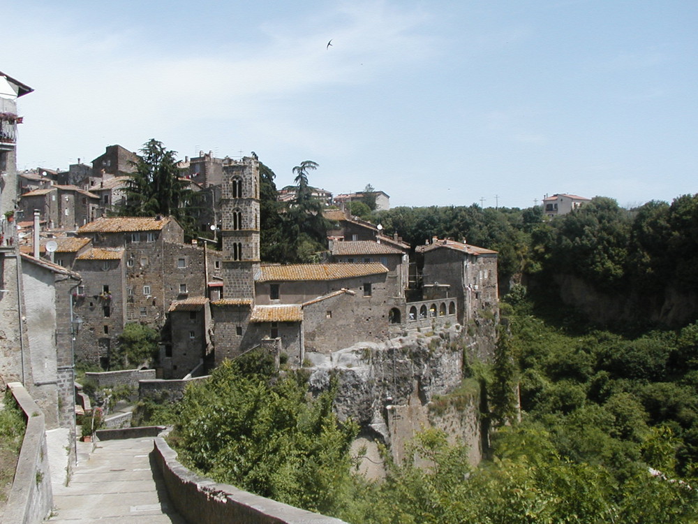 borgo antico a ronciglione (VT)