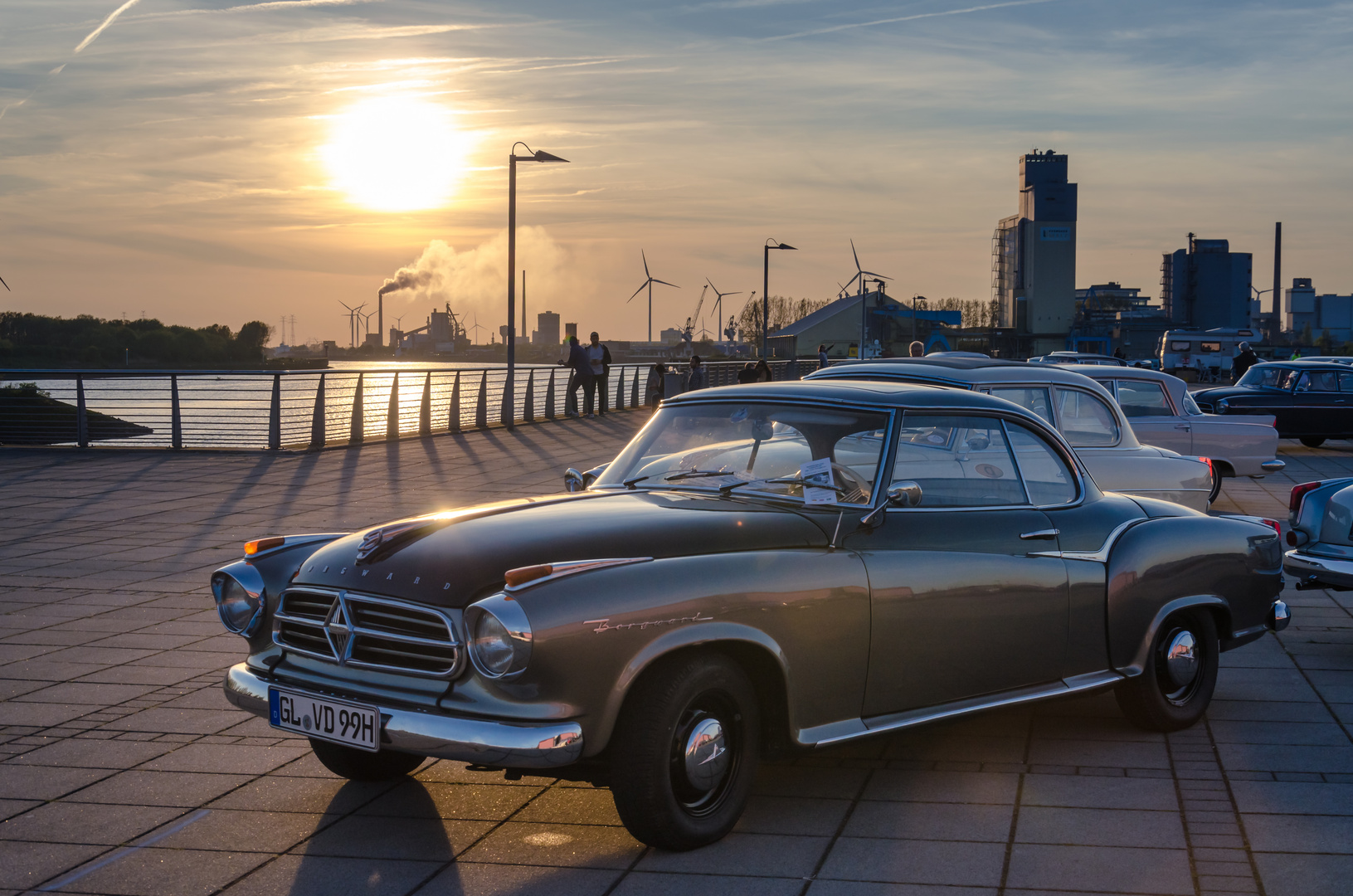 Borgward im Sonnenuntergang