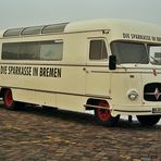 Borgward LKW als Sparkasse