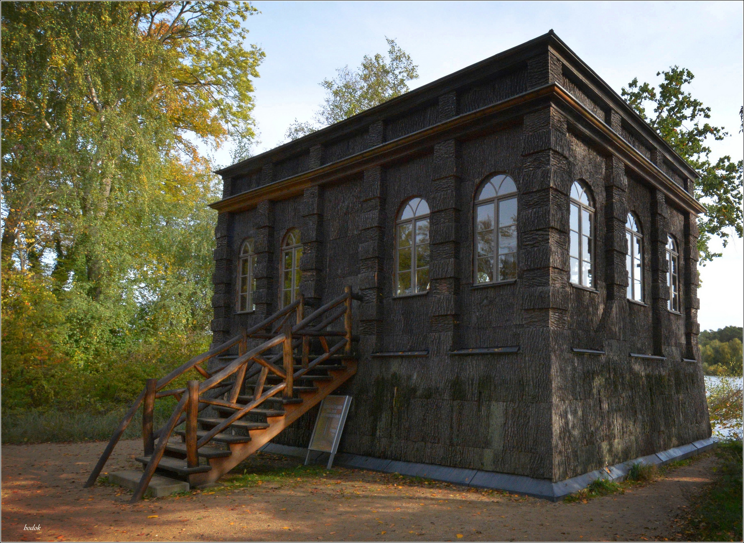 Borkenhaus auf der Pfaueninsel