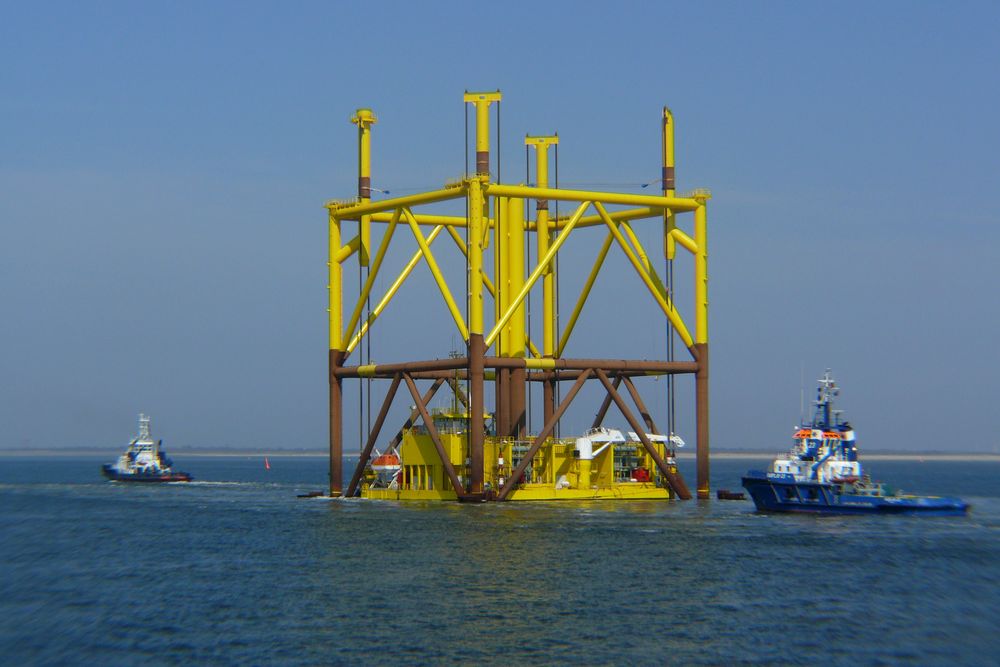 Borkum 2010 - Plattform "Bard Offshore 1"