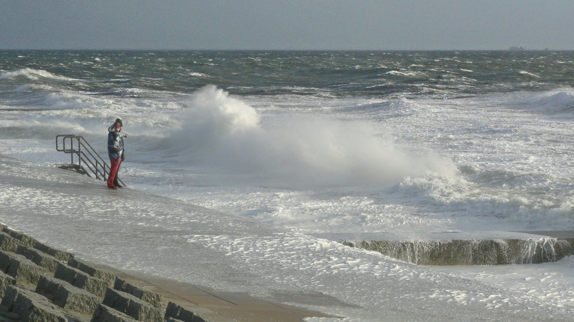 Borkum 2015 - Sturmflut auf der Insel (2)