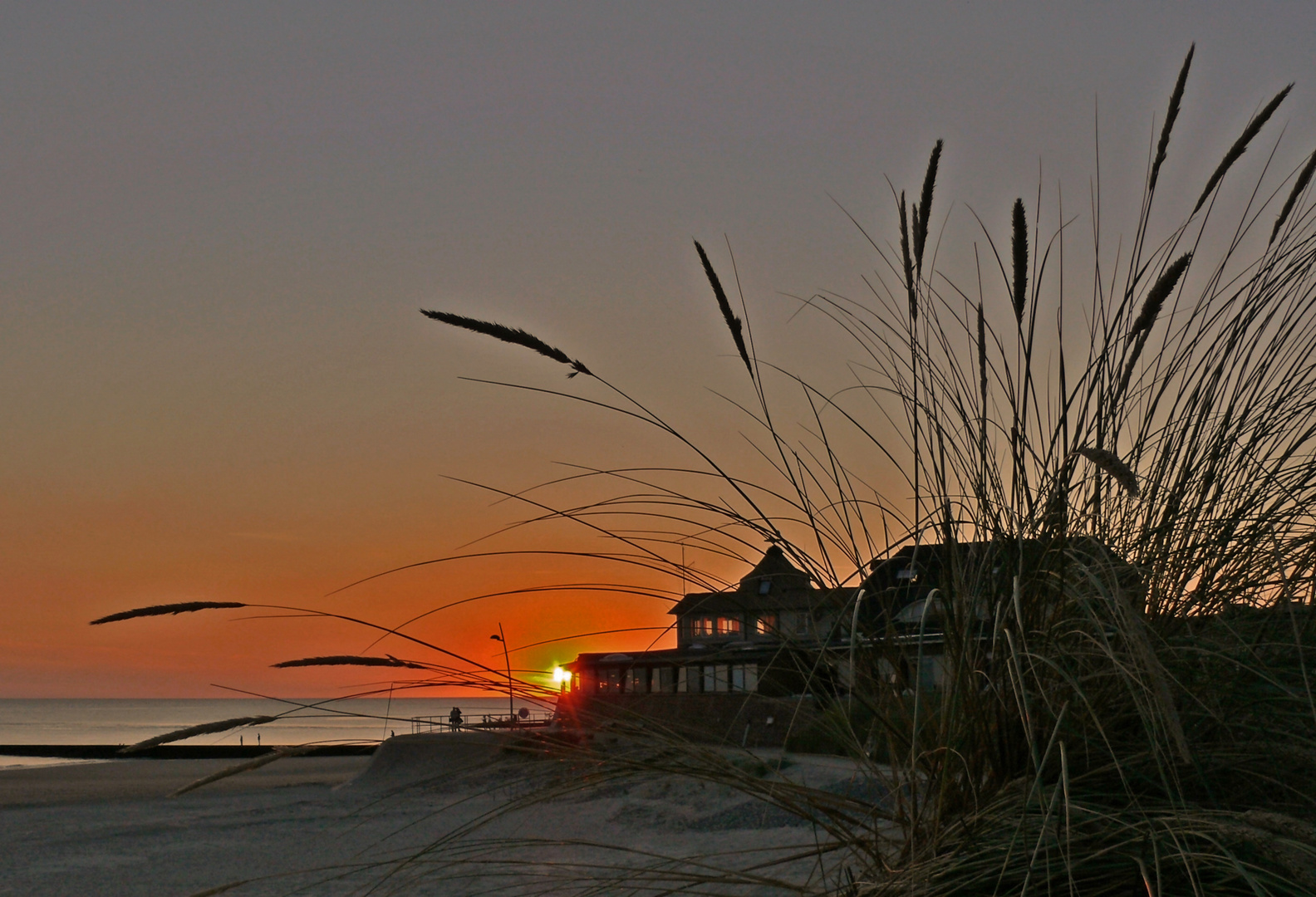 Borkum - Abendhimmel an der "Heimlichen Liebe"