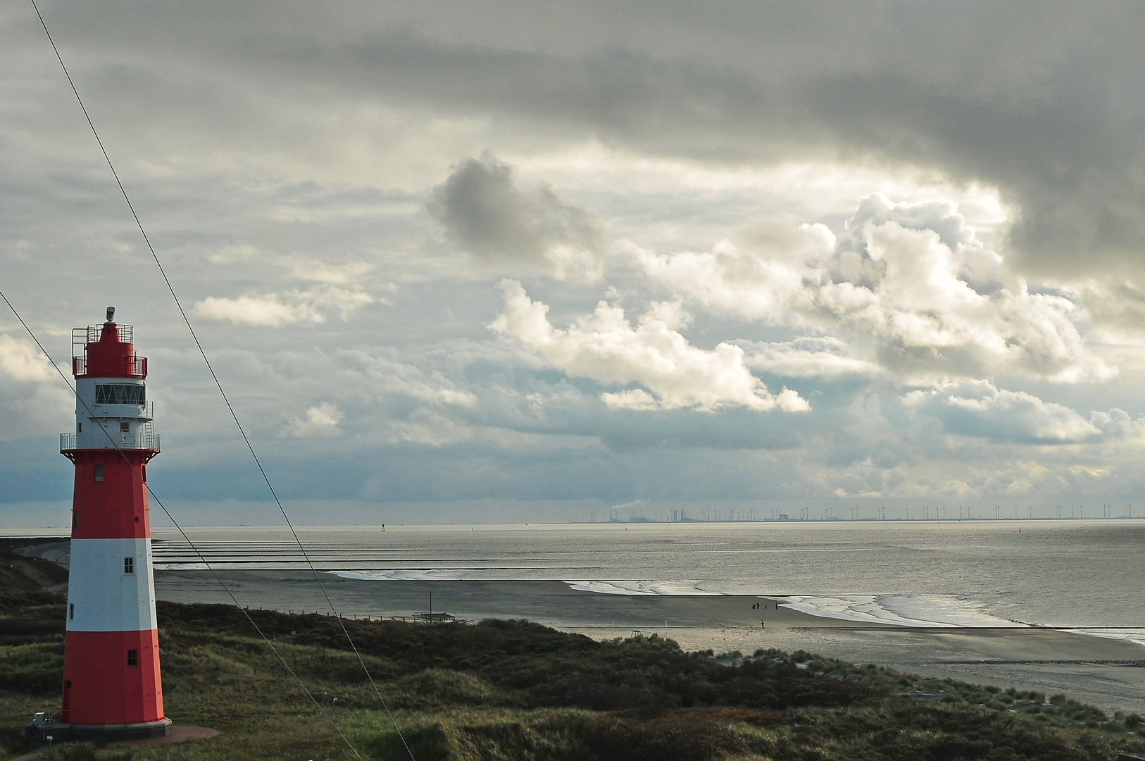 Borkum, Blick in Richtung Südstrand/Westeremsfahrwasser