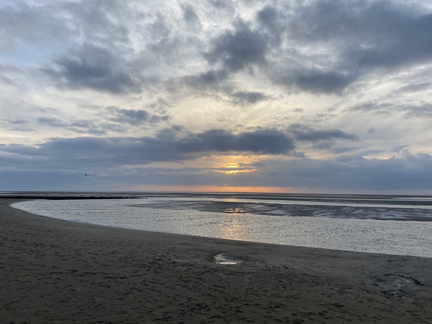 Borkum- die letzten Sonnenstrahlen des Tages