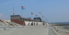 Borkum - Die neue Promenade mit Blickrichtung Süden