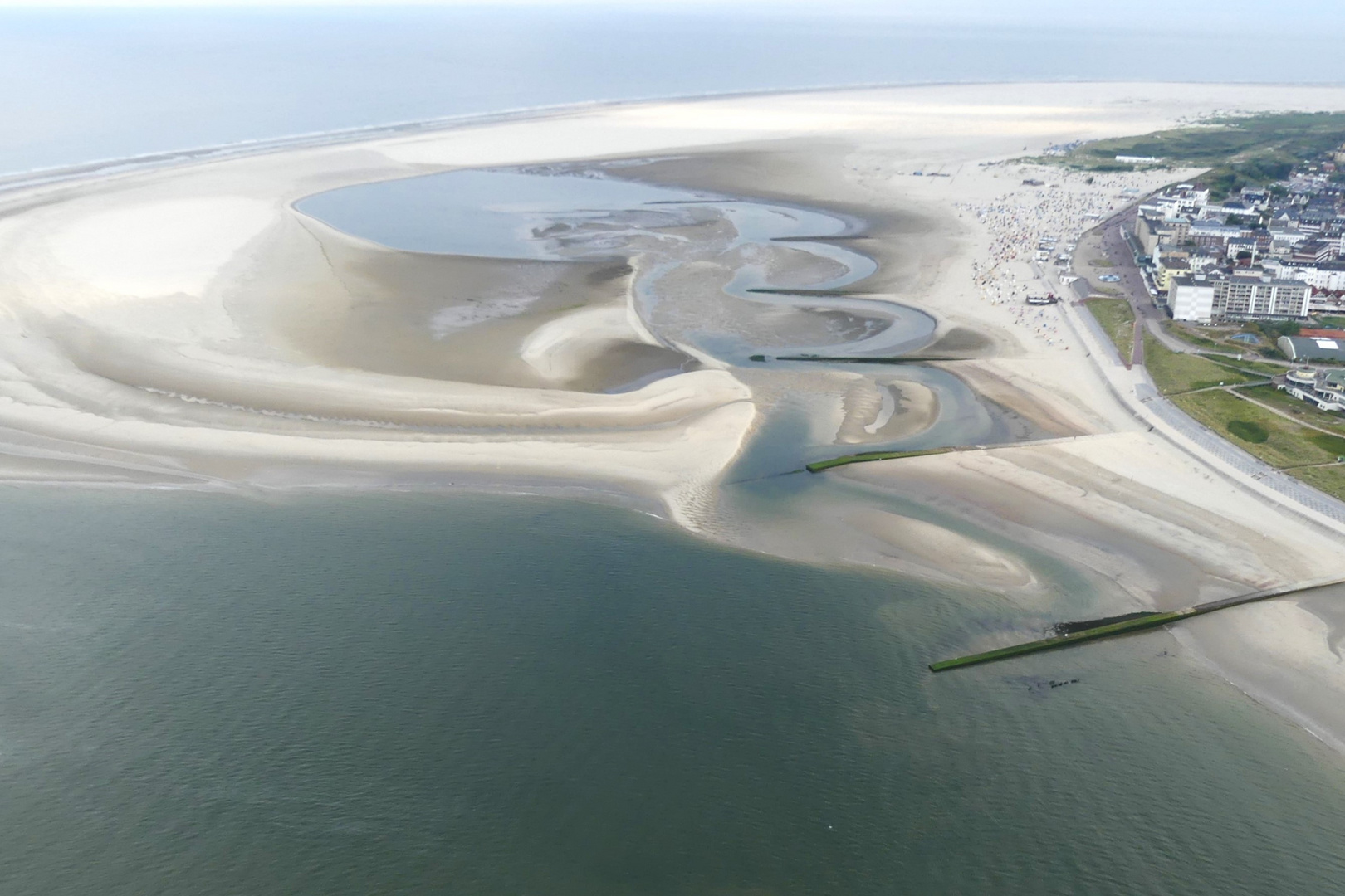 Borkum - Die Sandbank vor dem Nordstrand von oben ...