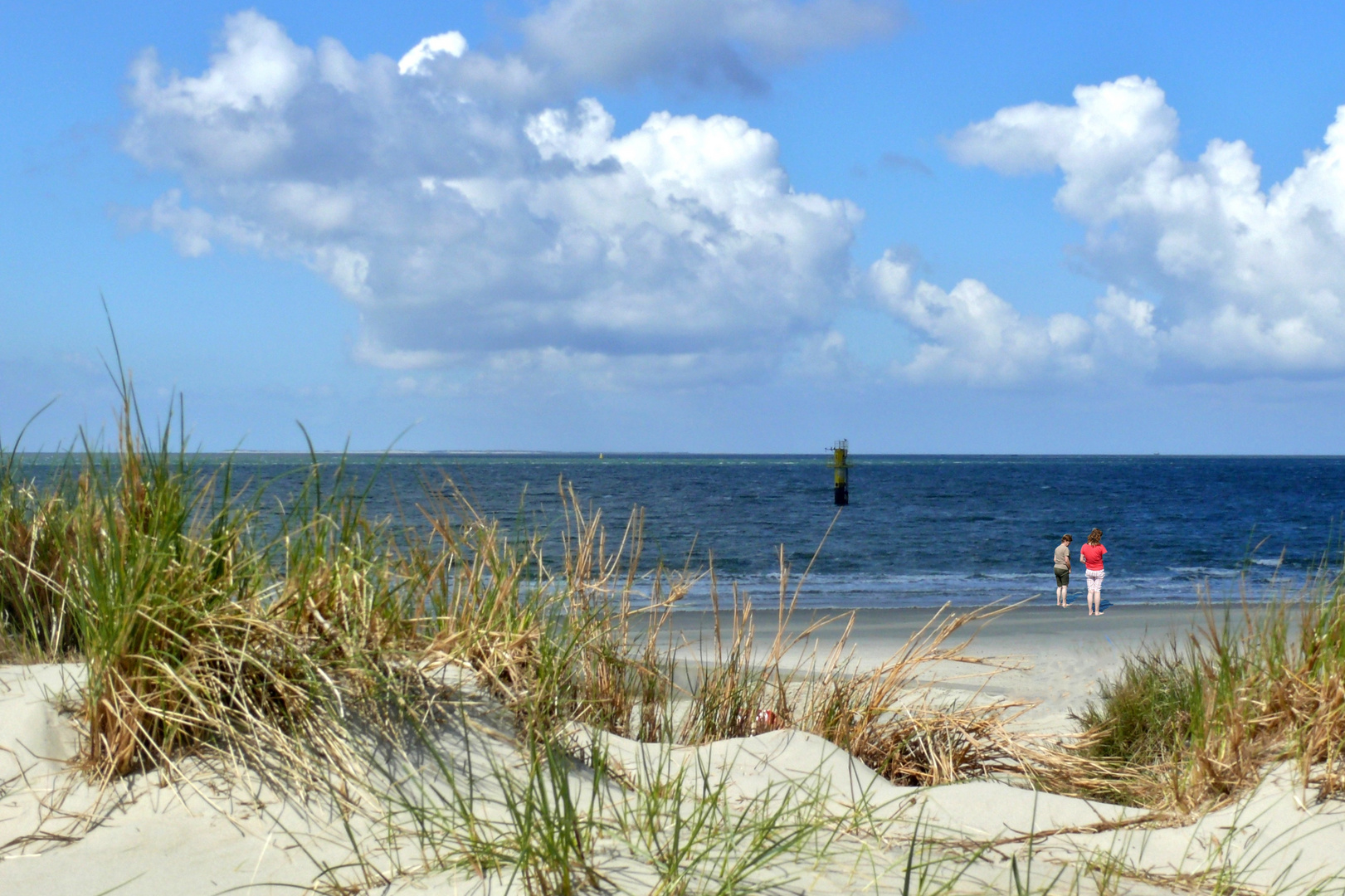 Borkum  -  Endlich wieder Wolken am Himmel