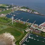 Borkum - Flug mit dem Tragschrauber (4) - Hafenbereich