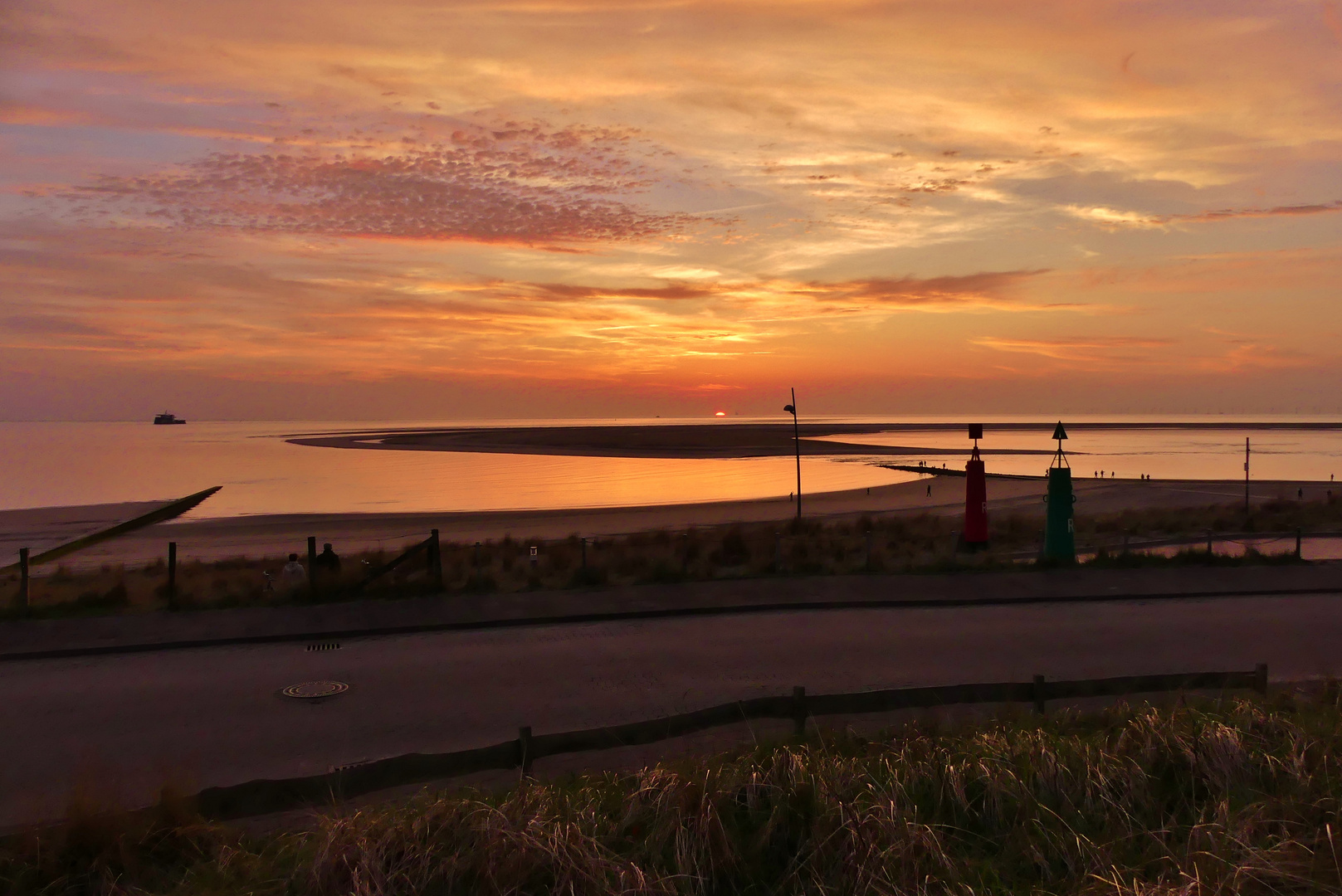 Borkum - Heutiger Sonnenuntergang 