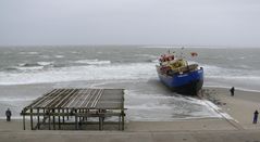 Borkum / Lage der "Nordland I" hat sich dramatisch verschlechtert (2)