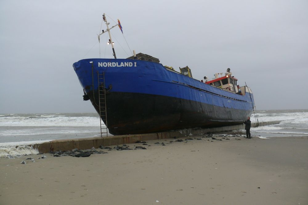 Borkum / Lage der "Nordland I" hat sich dramatisch verschlechtert