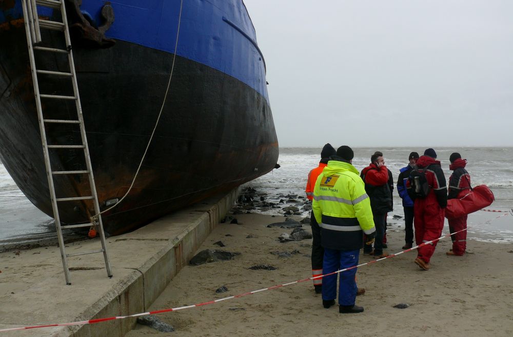 Borkum / Lagebesprechnung am Sonntagmorgen