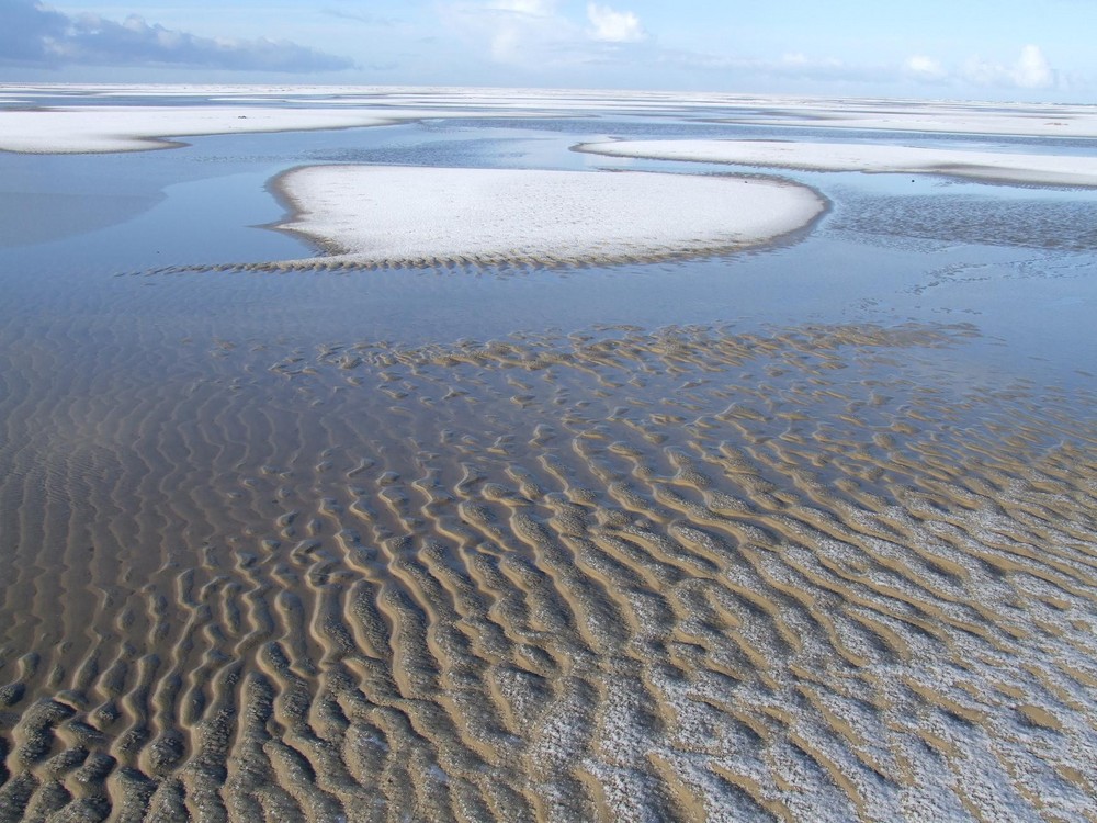 Borkum - Strand und Schnee...