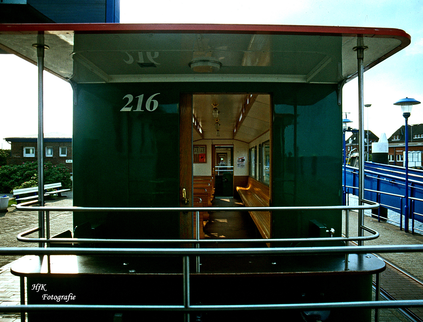 Borkums Alter Inselzug im Hafen