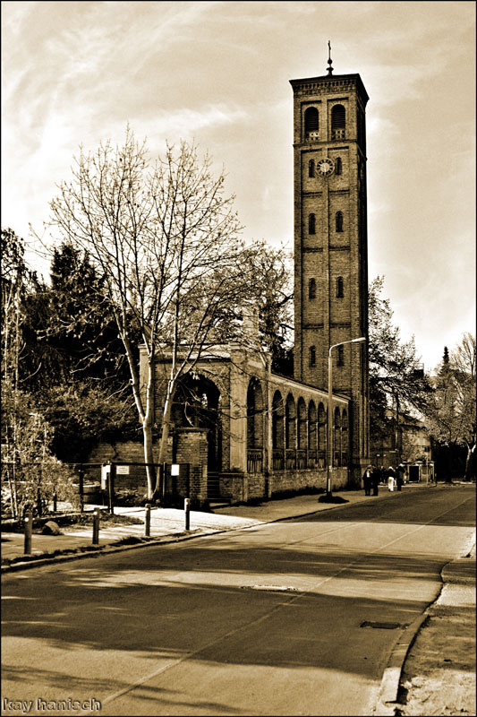 Bornstedter Kirche Potsdam: Campanile (Bild 1/3)