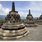 BOROBODUR - Stupas