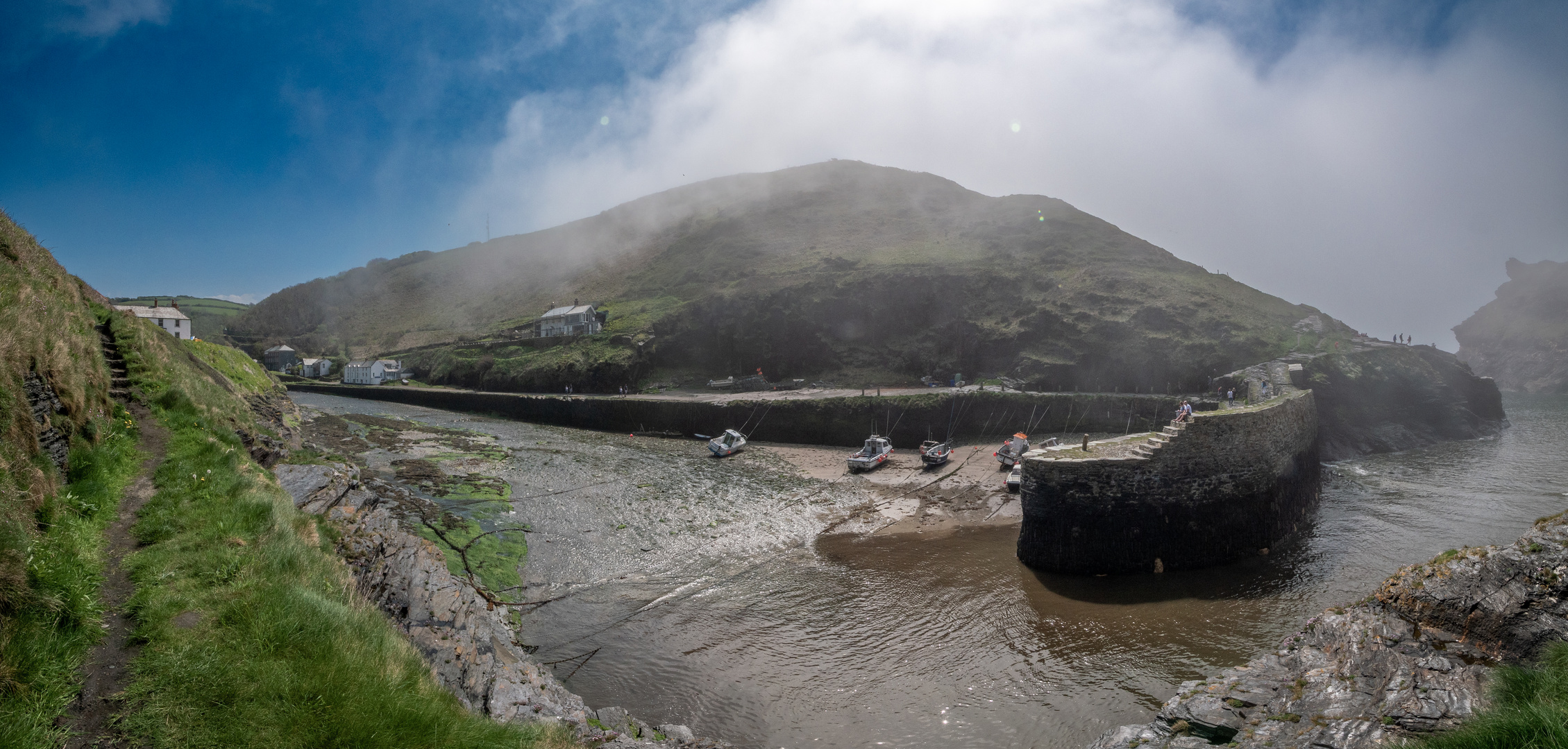 Boscastle - früher Morgen bei Ebbe