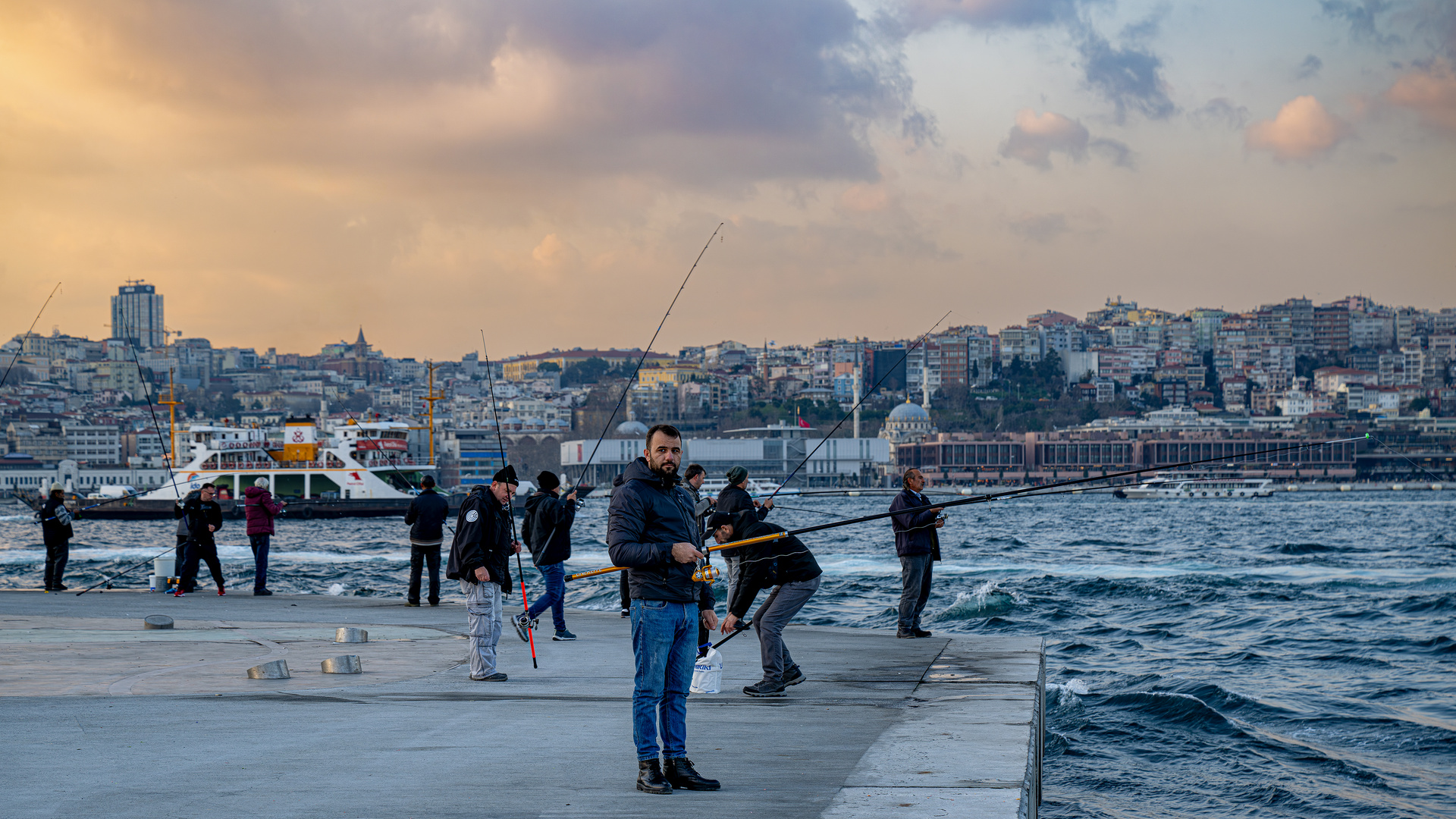 Bosporus-Angler 01