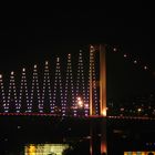 Bosporusbrücke in gelb