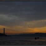 Bosporusbrücke vor Sonnenaufgang