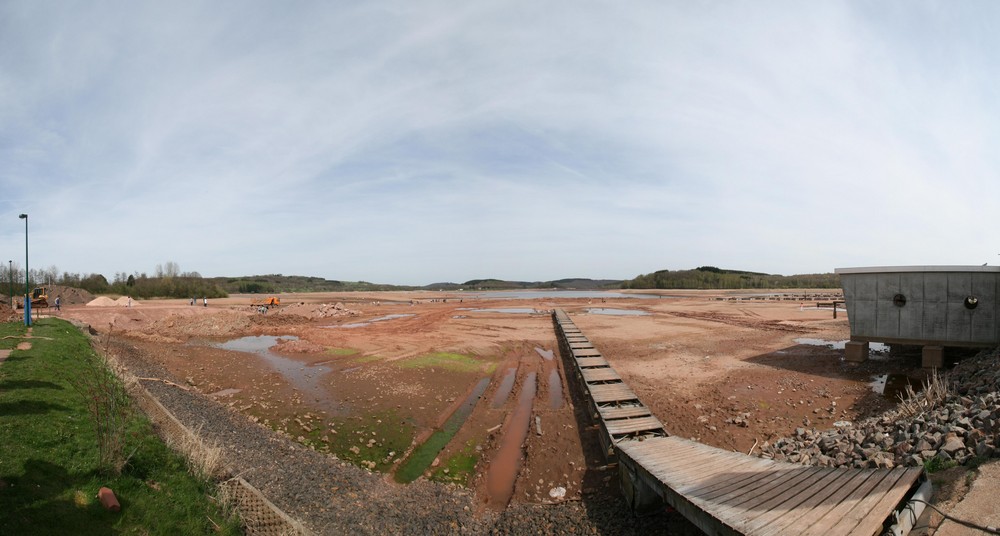 Bostalsee im Saarland mal ohne Wasser