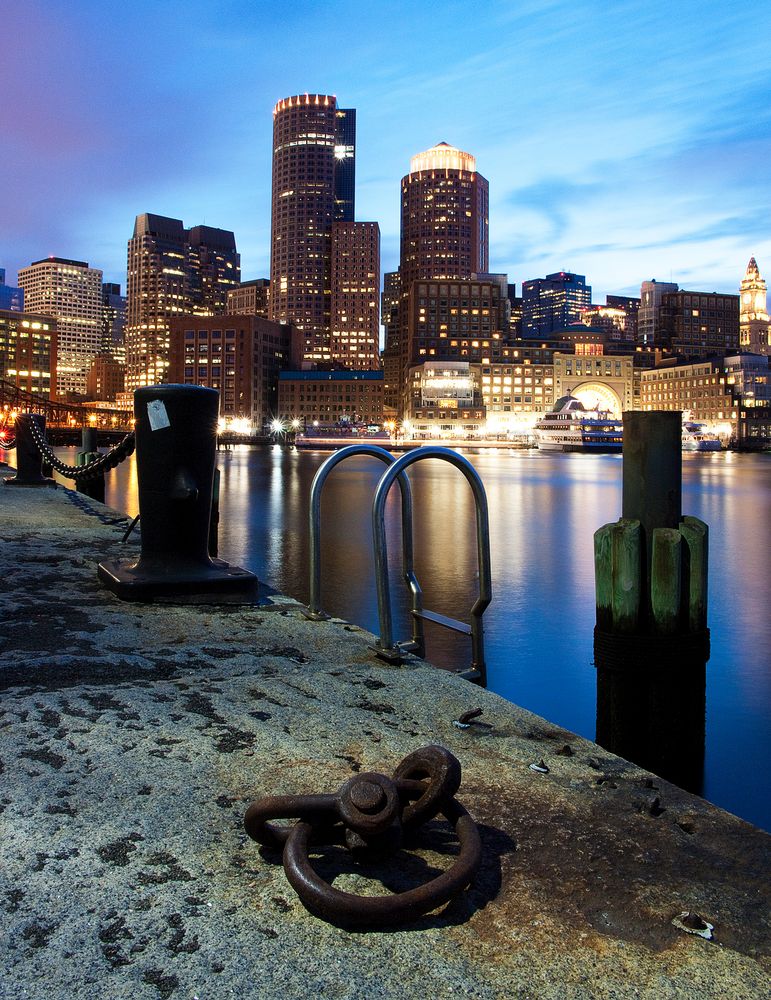 Boston Harbor 2 Foto & Bild architektur, architektur bei nacht
