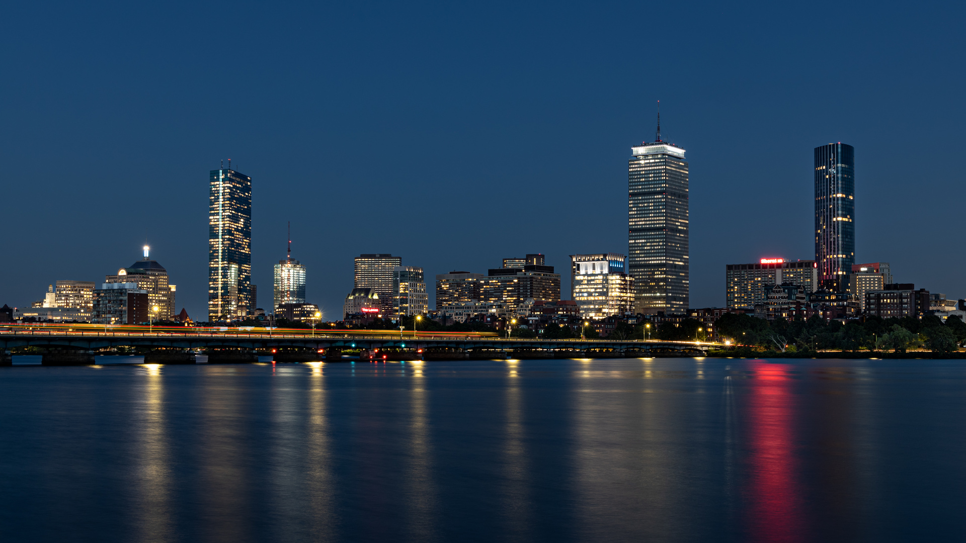 BOSTON  LIGHTS 