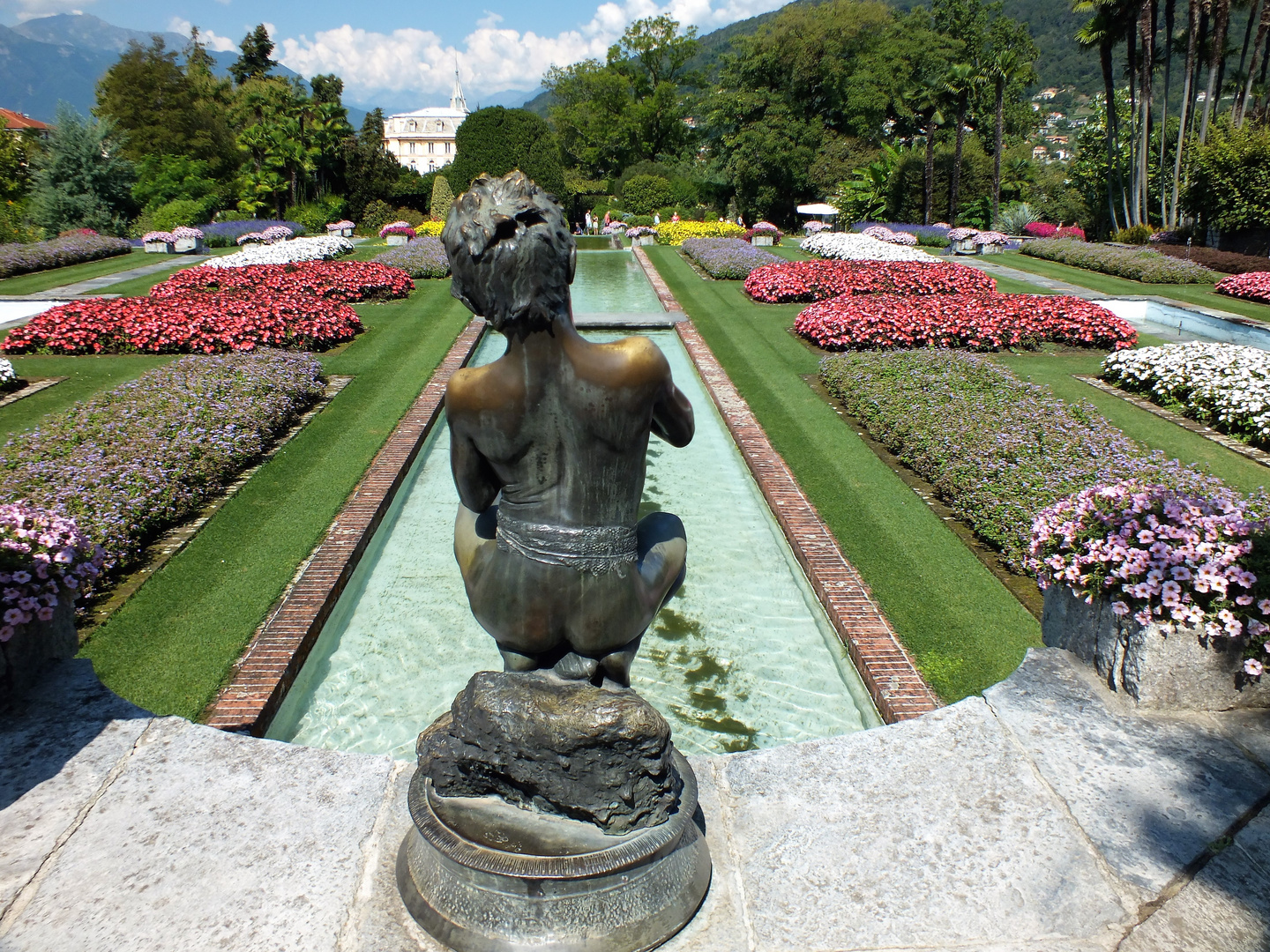 botanischer Garten bei der Villa Taranto in Verbania am Lago Maggiore