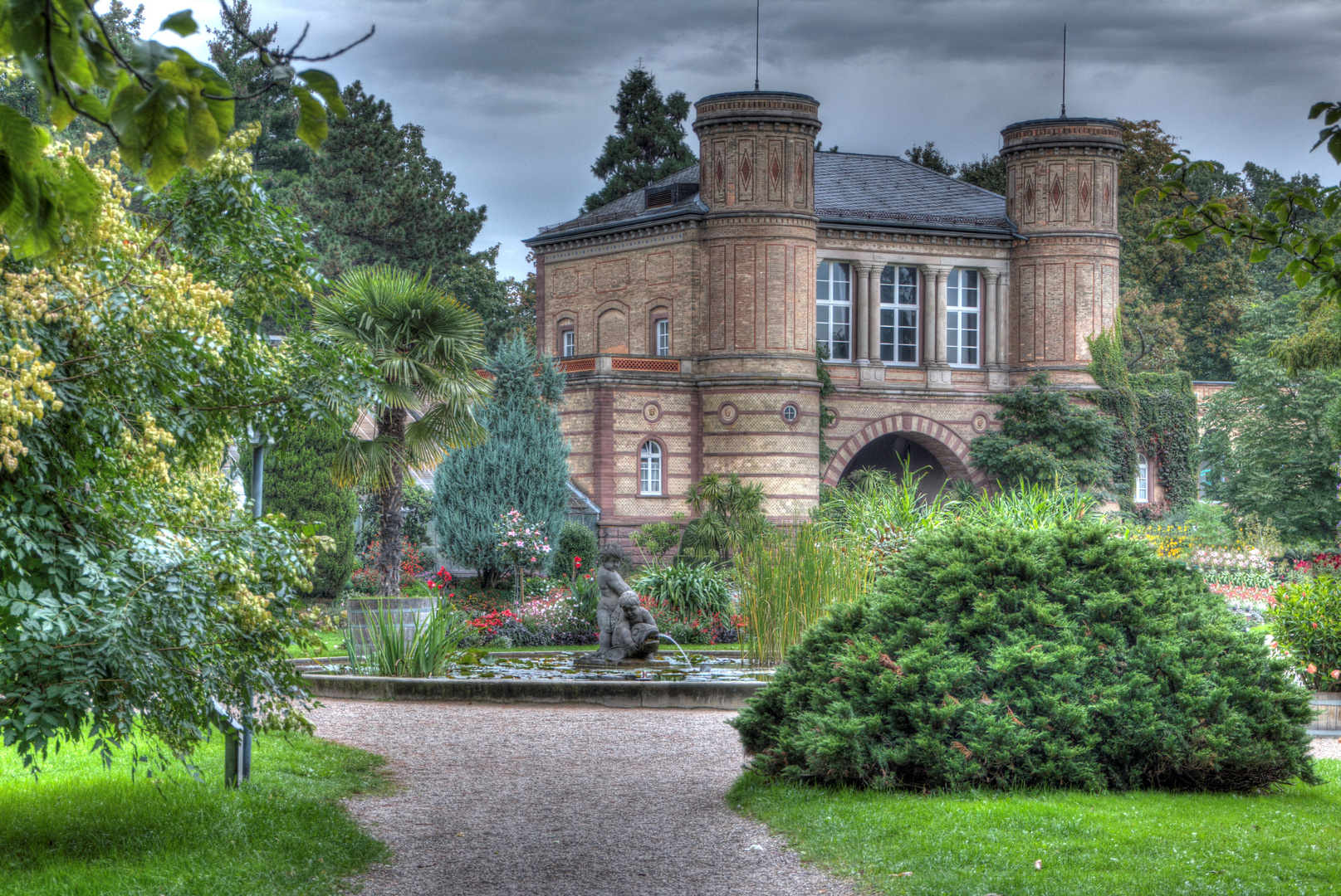 Botanischer Garten Karlsruhe - Torhaus in HDR